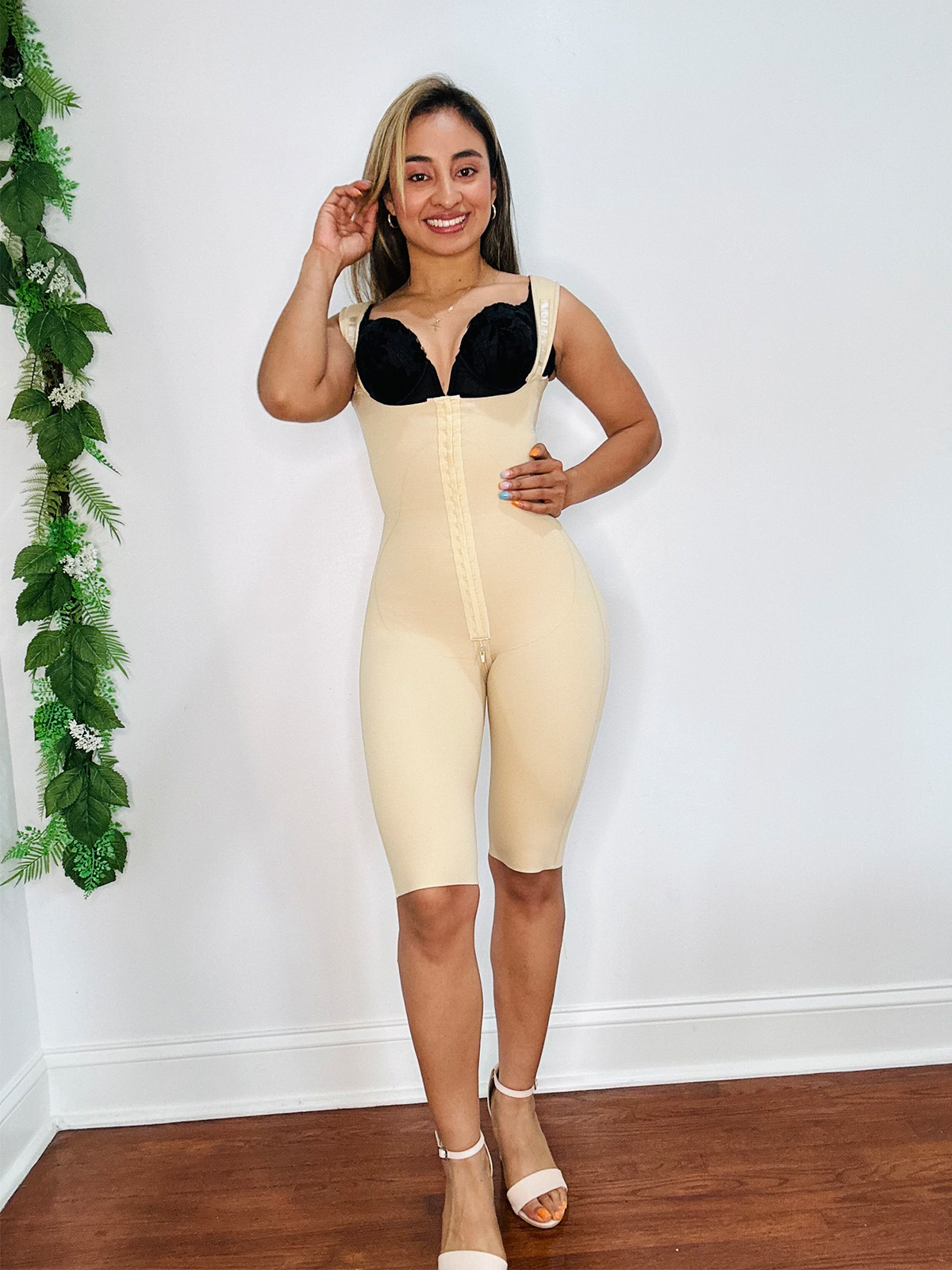 Fajas SYF0879, SYF0879 body shaper, SYF0879 waist trainer, Fajas Colombianas SYF0879, SYF0879 shapewear, SYF0879 compression garment, SYF0879 postpartum girdle, SYF0879 slimming shapewear, Fajas reductoras SYF0879, SYF0879 tummy control shapewear, SYF0879 abdomen control garment, SYF0879 body sculpting garment, SYF0879 seamless shapewear, SYF0879 firm control shapewear, SYF0879 high compression shapewear,